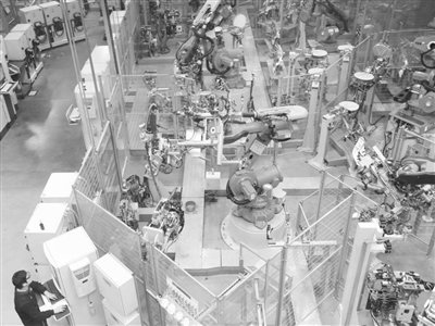 沈陽工業(yè)經(jīng)濟(jì)“半年跑”蹄疾步穩(wěn) 焊接設(shè)備及配件制造的強(qiáng)勁動(dòng)力